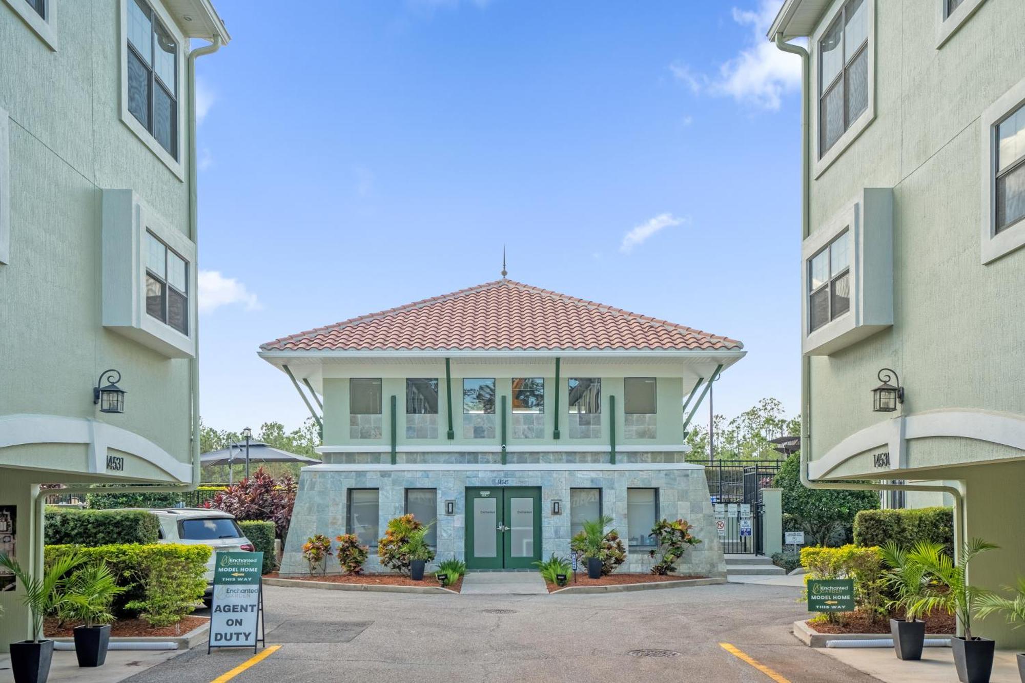 Long Weekend Escape - Townhome By Disney! 奥兰多 外观 照片